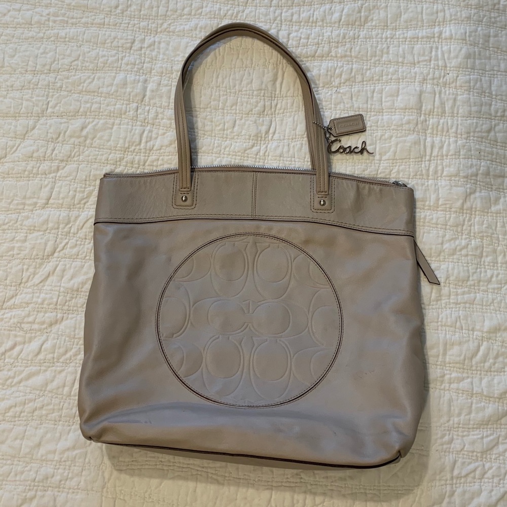 Authentic Coach Signature Laura Tote
